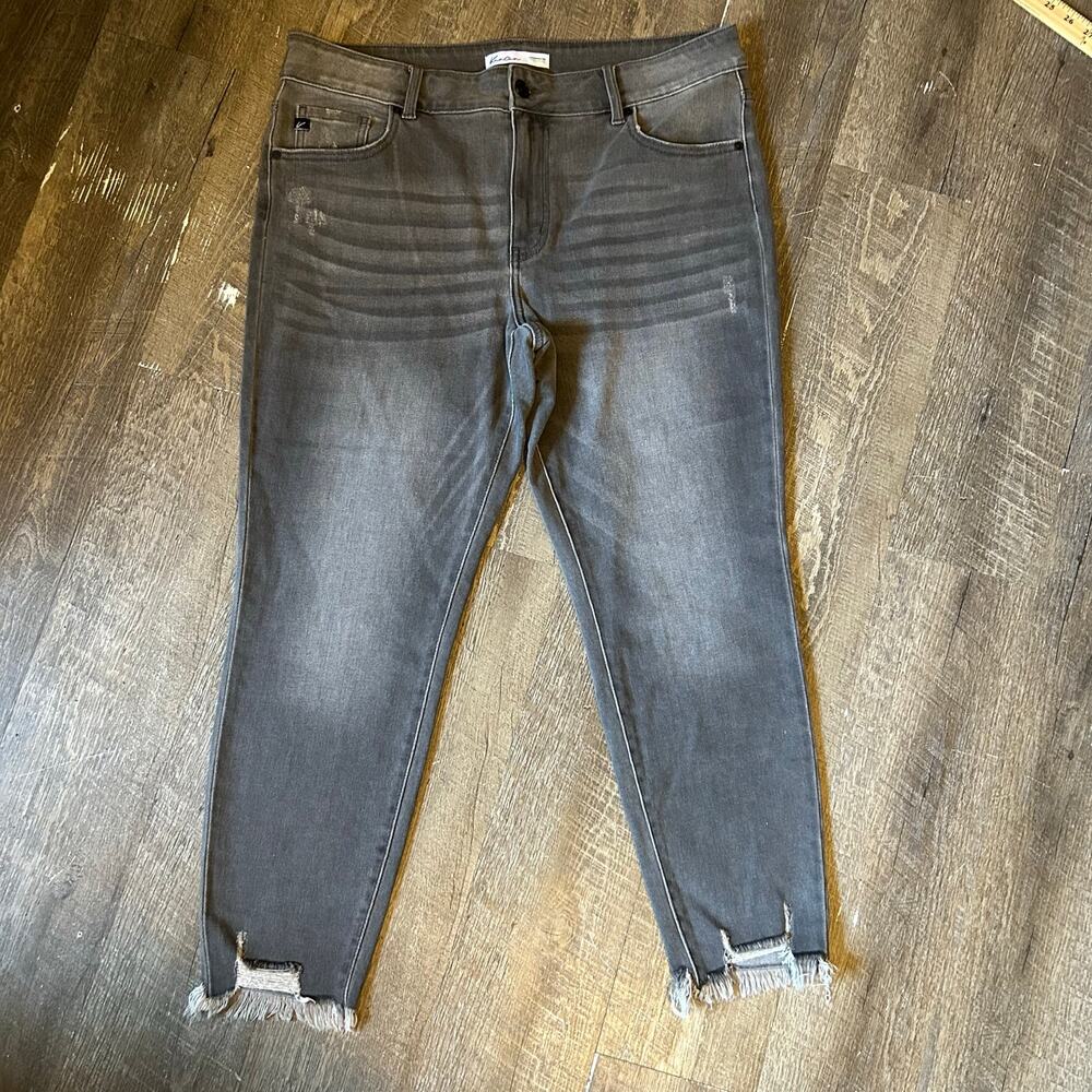 KanCan Exclusive for Maurice Casual Distress Skinny Jeans Size 16